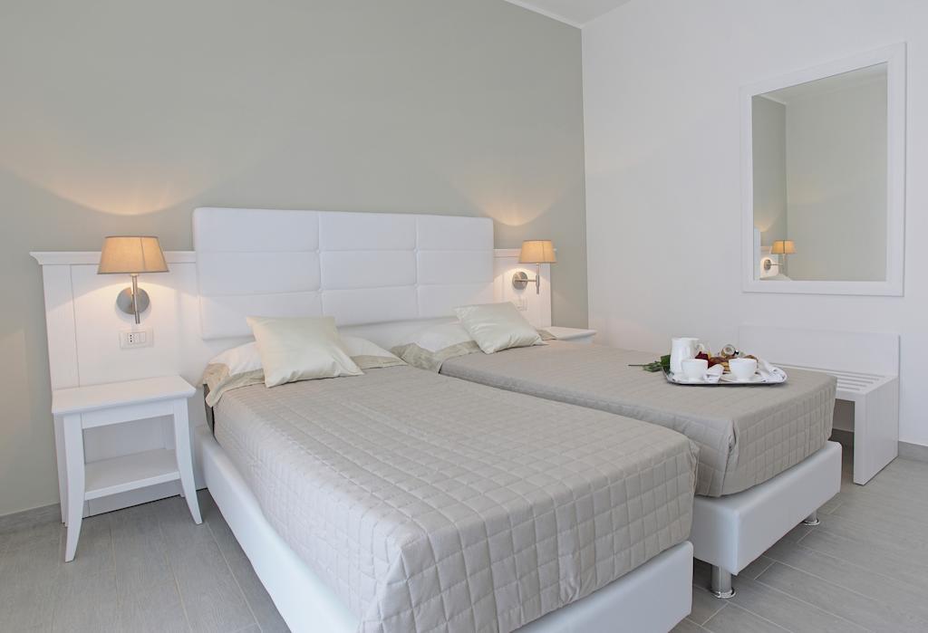 Scala Dei Turchi Resort Realmonte Bilik gambar